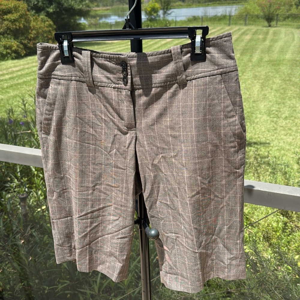 Michael Kors fall plaid Bermuda shorts size 8